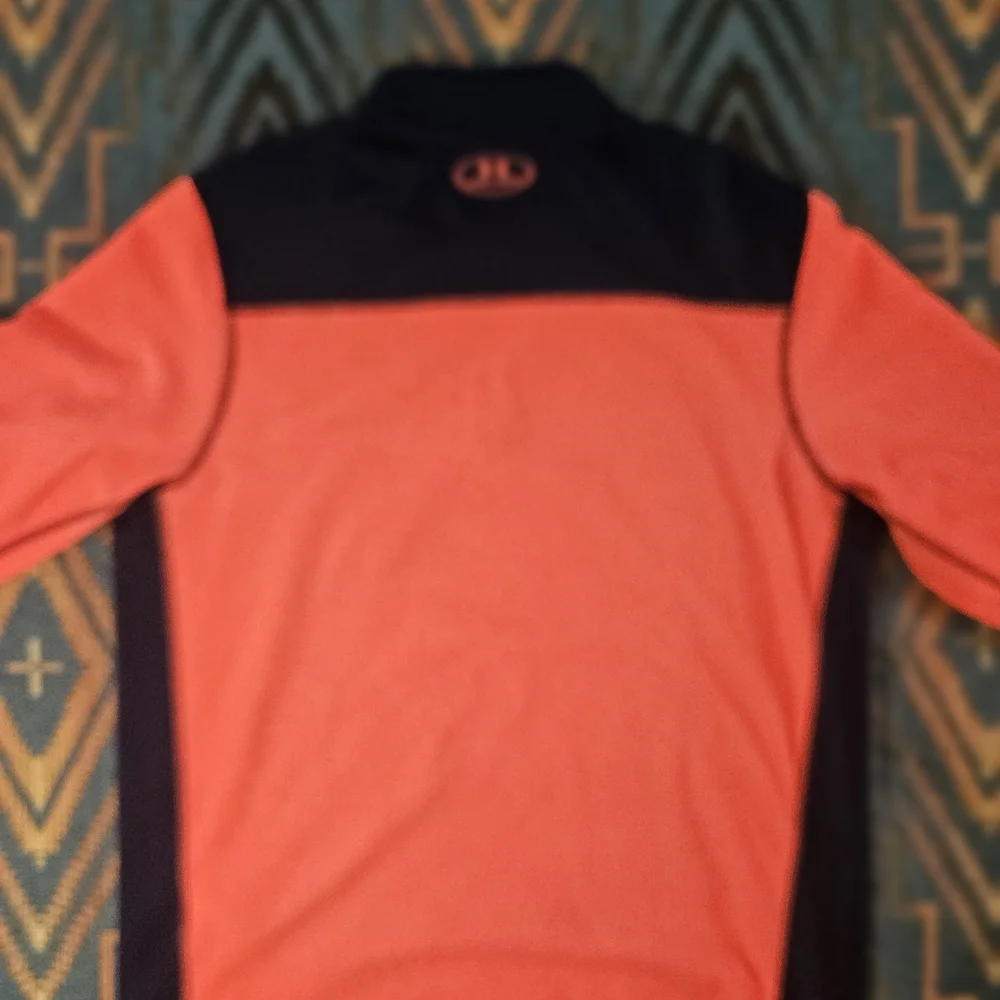 Under Armour Men's Coral‎ and Navy Pullover. #1315